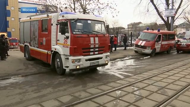 В Москве загорелся комплекс «Персей для детей» смотреть онлайн