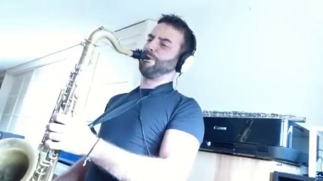 Smile - Charlie Chaplin - Andrea Tardioli on 1919 Conn Tenor Saxophone - www.andreatardioli.it смотреть онлайн