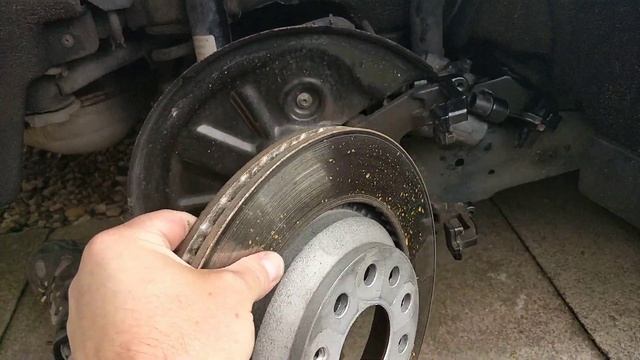 Audi RS3 Rear Disc Removal - Facelift Saloon смотреть онлайн