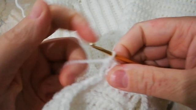 вязаный кардиган крючком на возраст от 0 до года