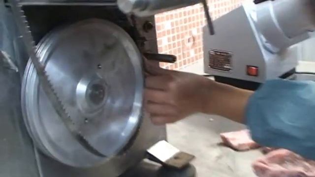 Пила для мяса JG210A смотреть онлайн