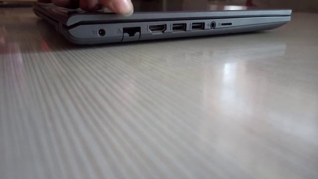 Asus Vivobook 15 core i3 10 Gen 256GB SSD & 1TB HD | 15.6 inch Laptop Unboxing | Saroj Deka смотреть онлайн