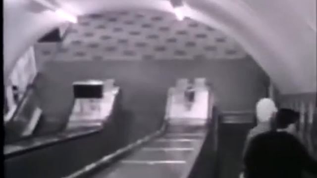 The London Underground History - Geographic History смотреть онлайн