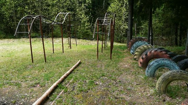 Исчезнувшие миры. Лагерь "Красная Зорька" смотреть онлайн