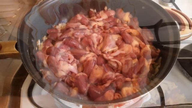 Лучший способ приготовления куриных сердечек с овощами смотреть онлайн