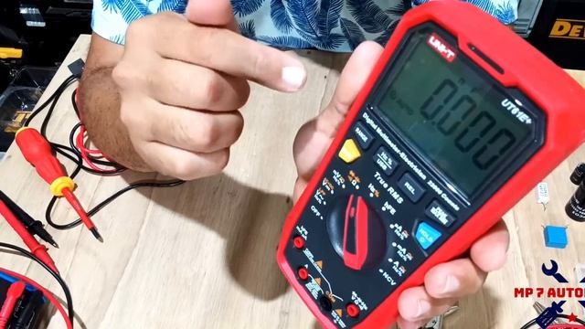 multímetro UNI-T UT61E+ super completo para 2021 смотреть онлайн