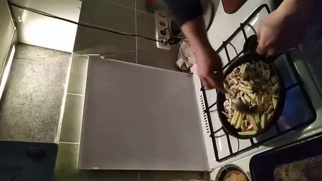 салат теплый с телятиной смотреть онлайн