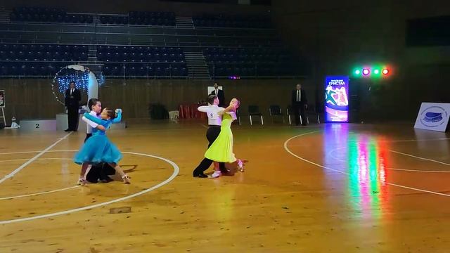 Огнян Ников и Лилия Глухарова 11Е Танго смотреть онлайн