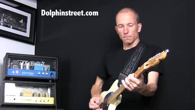 Mack Skyraider 15 & Squier Classic Vibe '50s Tele смотреть онлайн