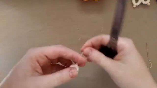 DIY. ЦВЕТЫ ИЗ НИТОК без вязания || Поделки из ниток смотреть онлайн