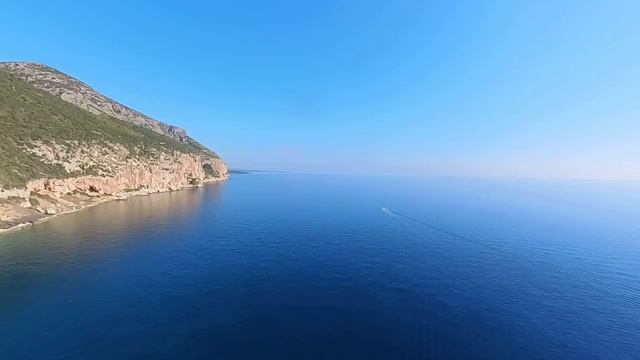 AE86 Pro Max + Insta360 X3 in Sardinia 2/4 смотреть онлайн