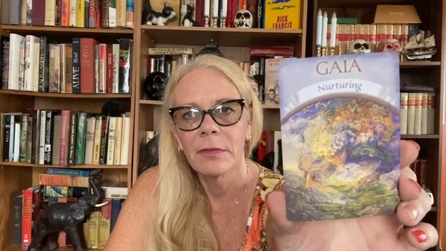 Earth Magic Oracle Deck Unboxing & Walkthrough смотреть онлайн