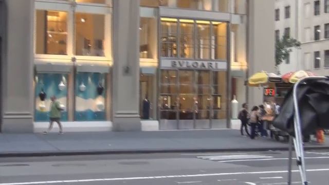 59.5 авеню,Манхэттен:Apple и фирменные магазины-ч.1.5 Ave,Manhattan:Apple and Brand shops-boutiques смотреть онлайн