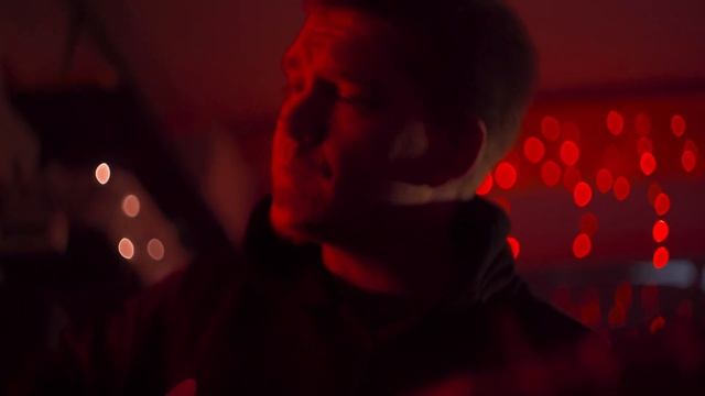 Эм Калинин — «Корабль» [2020] смотреть онлайн