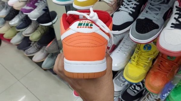 Nike SB Dunk vs Nike Dunk Low - Ano ang pag kakaiba? (Cartimar Edition) lol