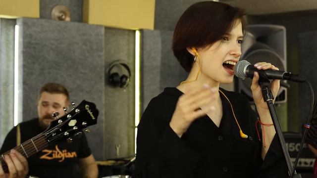 Simple text - Неизвестные звонки (Garage live 8/12/2021) смотреть онлайн