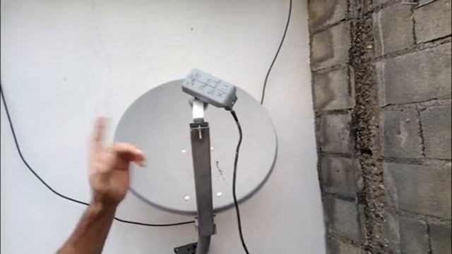 Video demostrativo de LNB de Directv modificado para captar Satélite Tupac katari 87.2W смотреть онлайн