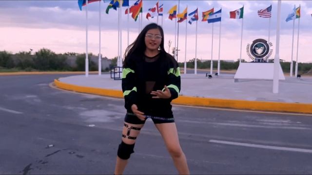 [KPOP IN PUBLIC] ITZY (있지) - "미.피.아 In The Morning" Dance Cover by Autumn смотреть онлайн