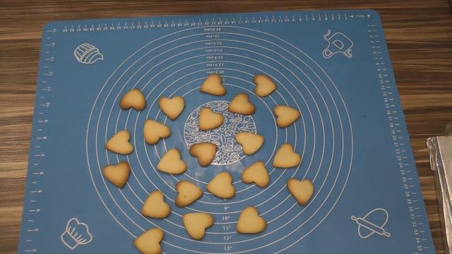 Песочное печенье! В виде сердечек! смотреть онлайн