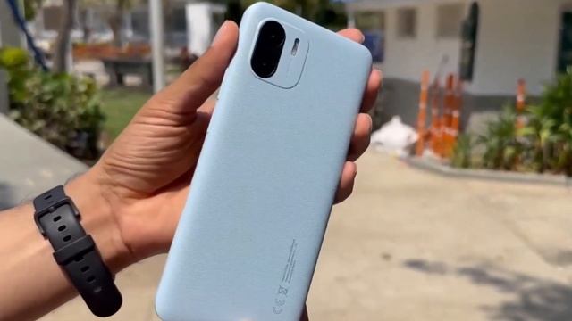 Смартфон Xiaomi Redmi A2 - краткий обзор смотреть онлайн