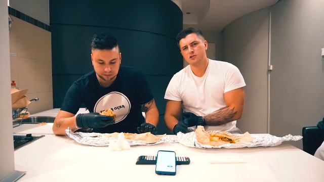 Ukryta prawda 💀 BURGER OSTRY JAK MACZETA - M22 KRAKÓW | PEŁNĄ GĘBĄ смотреть онлайн