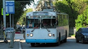 Троллейбус Екатеринбурга ЗиУ-682Г-014 [Г0Е] борт. №322 маршрут №32 на остановке "Мира"