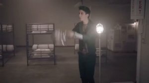 ДИСНЕЙ  ЗОМБИ.ПЕСНЯ ВСЁ ИЗМЕНИТЬ ПОРА  (РУССКАЯ ОЗВУЧКА)