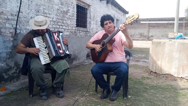 paraje capivara. chamamé de Monchito Merlo. En guitarra Héctor Gorosito смотреть онлайн