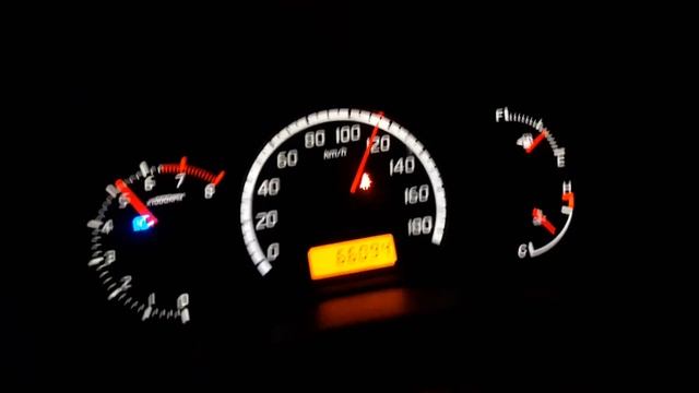 SUZUKI SWIFT 1.3 DLX ACCELERATION смотреть онлайн