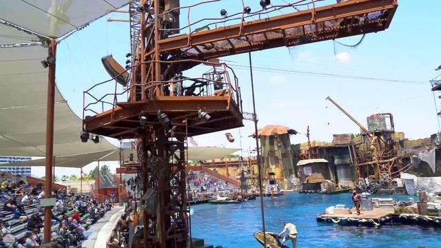 [4K] WaterWorld Stunt Show RETURNS! (FULL SHOW) | Universal Studios Hollywood смотреть онлайн