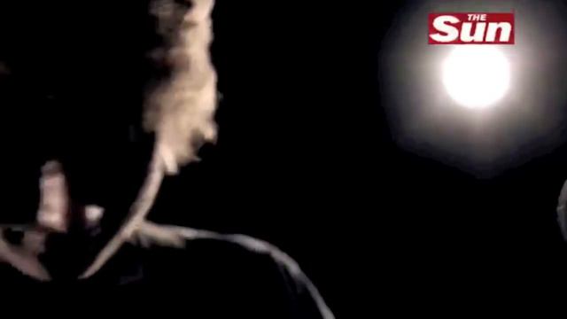 Ed Sheeran - Skinny Love (The Sun Biz Session) смотреть онлайн