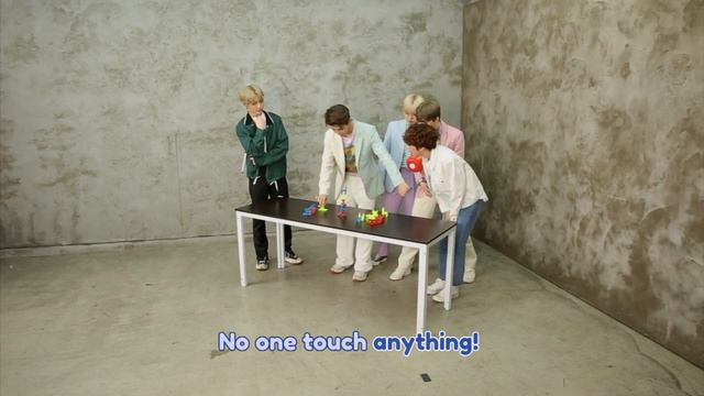 [Pops in Seoul] Magnolia! Today's mission for TOO(티오오)! - 'Mini-chair stacking game' смотреть онлайн