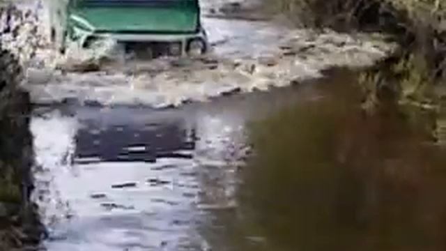 Тест-драйв Луаз Калинковичи смотреть онлайн