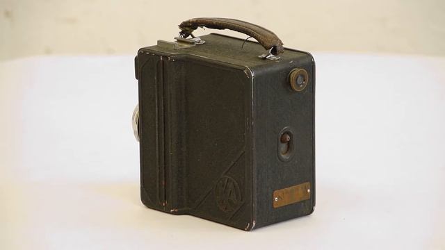 Обзор Кинокамера Кинап 16С-1 СССР 1951 год смотреть онлайн