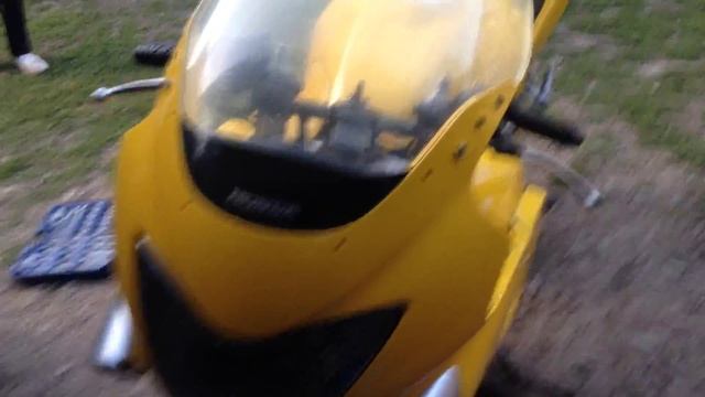 Honda CBR 600 f4 смотреть онлайн