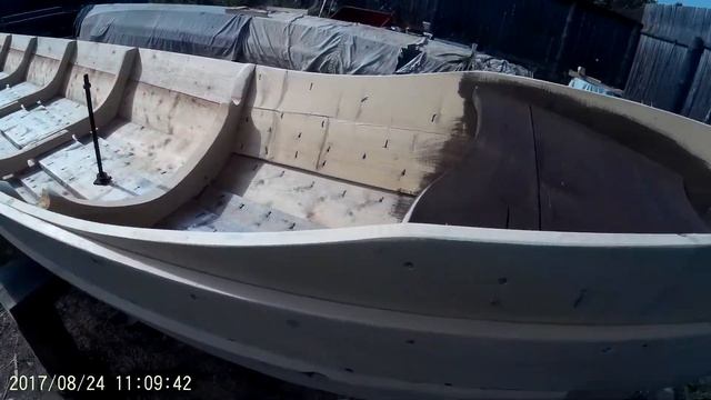 Лодка перед покраской смотреть онлайн