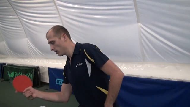 Подрезка справа в настольном теннисе