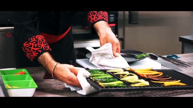 Intelligent Combi Ovens BESTFOR in the Kitchen смотреть онлайн