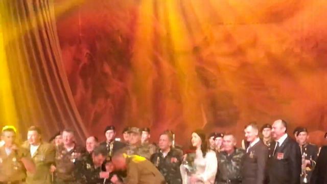 Виват.Автор и исполнитель песни Юрий Шкитун. 24.12.18. смотреть онлайн