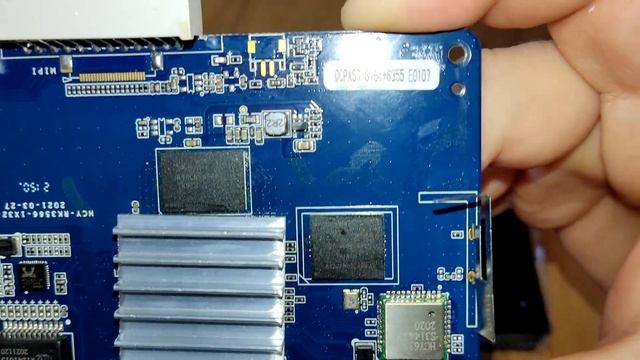 H96 Max RK3566 Disassembly TV BOX Android 12 смотреть онлайн