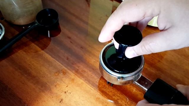 Кофеварка Gaggia Evolution - Espresso + Cappuccino Review (эспрессо и капучино обзор) смотреть онлайн