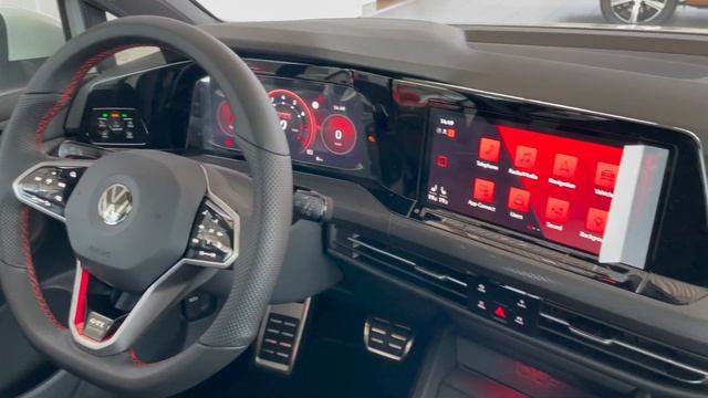VW Golf GTI Clubsport 2021 - FIRST Look in 4K | CRAZY ?Exhaust Sound and pop-ups! ??? смотреть онлайн