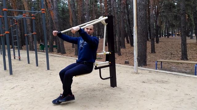 Какие тренажеры наиболее эффективные на воркаут площадке. смотреть онлайн