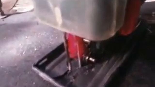 как вырезать в металле отверстие смотреть онлайн