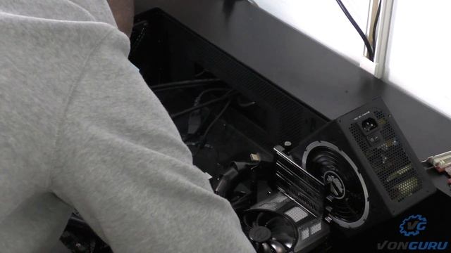 Un Ryzen 1800X et un i7 6950X dans le même boitier ? смотреть онлайн