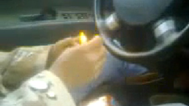 Pobunjenici u Toyoti sa drogom i oruzjem смотреть онлайн
