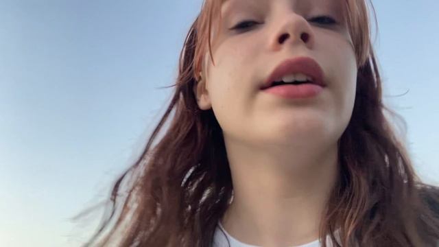 поехали на море !! 🌊 {волны унесли всё ?🤫} смотреть онлайн