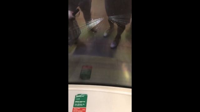 Беспилотное Метро в Сингапуре - Новый год 1.4 смотреть онлайн