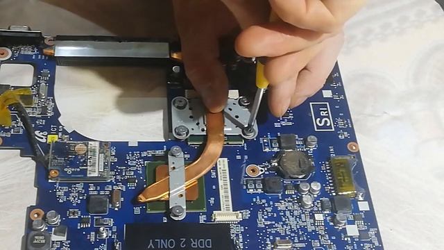Samsung R60 günstig aufrüsten / reparieren смотреть онлайн