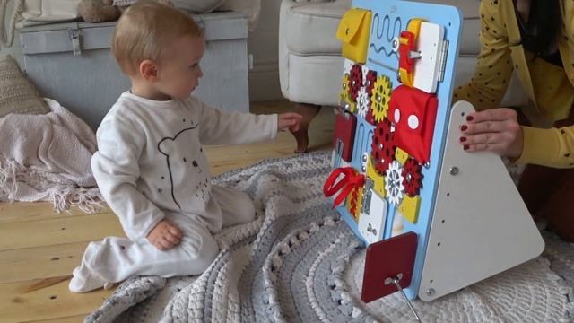 Бизиборд Квадрат Голубой смотреть онлайн